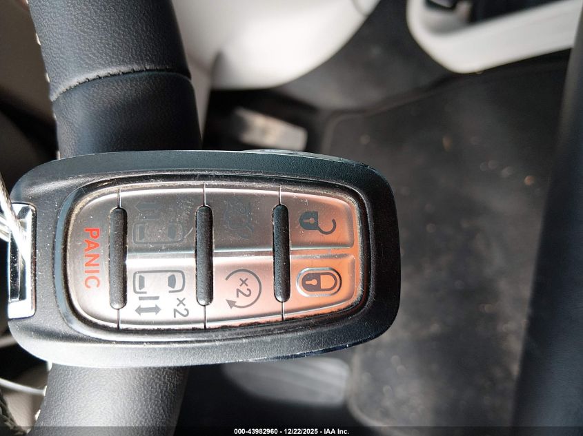 2024 Chrysler Pacifica Touring L VIN: 2C4RC1BG3RR154963 Lot: 43982960