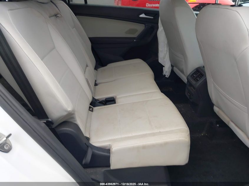 2020 Volkswagen Tiguan 2.0T Se/2.0T Se R-Line Black/2.0T Sel VIN: 3VV3B7AX1LM150018 Lot: 43982971