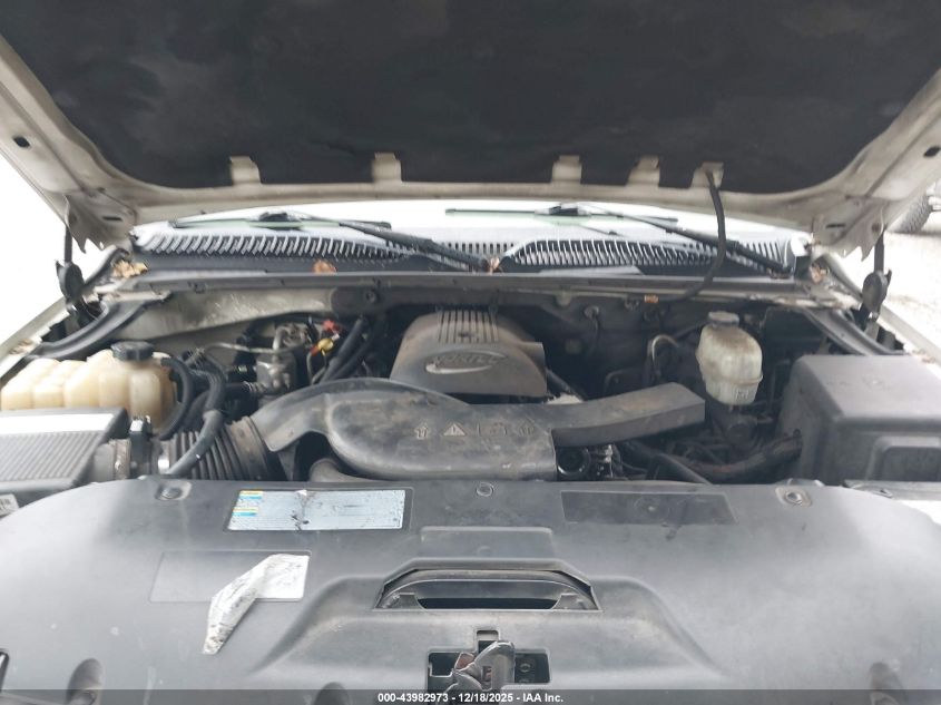 2005 Chevrolet Tahoe Ls VIN: 1GNEC13T45R130947 Lot: 43982973