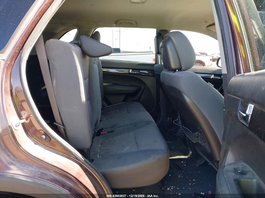 2012 Kia Sorento Lx VIN: 5XYKT3A65CG280825 Lot: 43983037