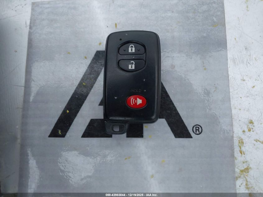 2013 Toyota Prius Two VIN: JTDKN3DU8D5617955 Lot: 43983044