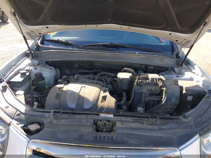 2012 Hyundai Santa Fe Limited V6 VIN: 5XYZKDAG7CG168172 Lot: 43983048