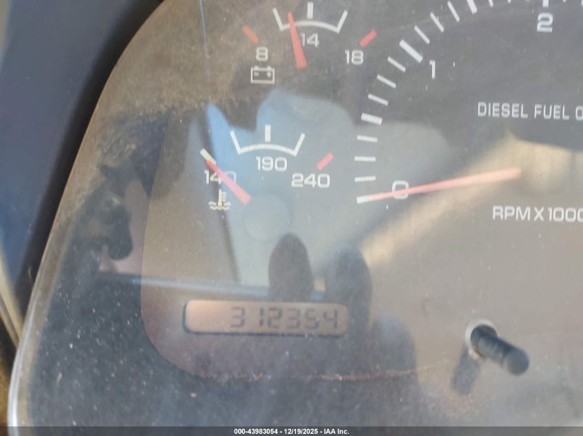 1998 Dodge Ram 2500 St VIN: 1B7KC236XWJ172700 Lot: 43983054