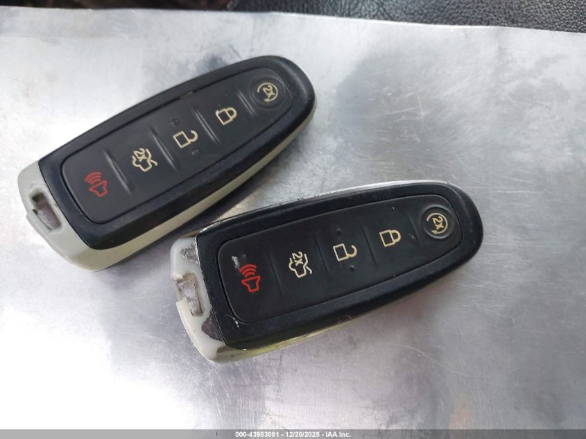 2013 Ford Escape Titanium VIN: 1FMCU9J9XDUA16610 Lot: 43983081