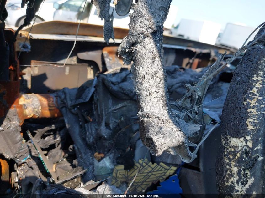 2016 Ford F-450 Chassis Xl VIN: 1FDUF4GT7GED32954 Lot: 43983095