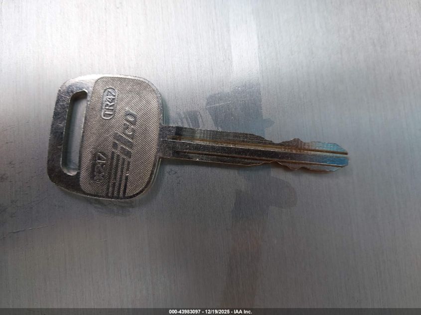 2002 Toyota Avalon Xl VIN: 4T1BF28B42U209452 Lot: 43983097