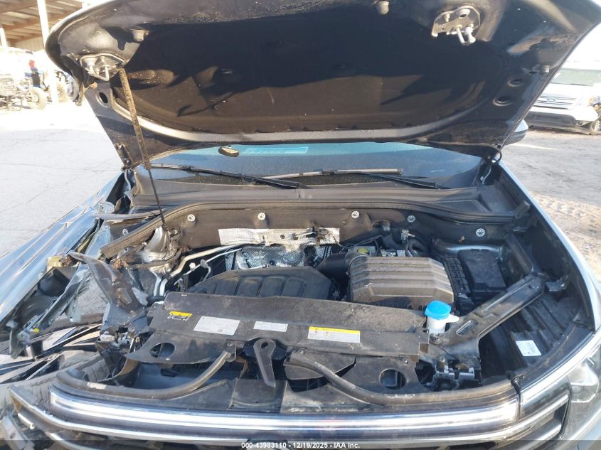 2025 Volkswagen Atlas 2.0T Se W/Technology VIN: 1V2WR2CA0SC558625 Lot: 43983110