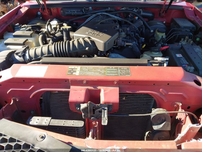 2004 Ford Explorer Sport Trac Adrenalin/Xls/Xlt VIN: 1FMZU67K24UA15339 Lot: 43983123