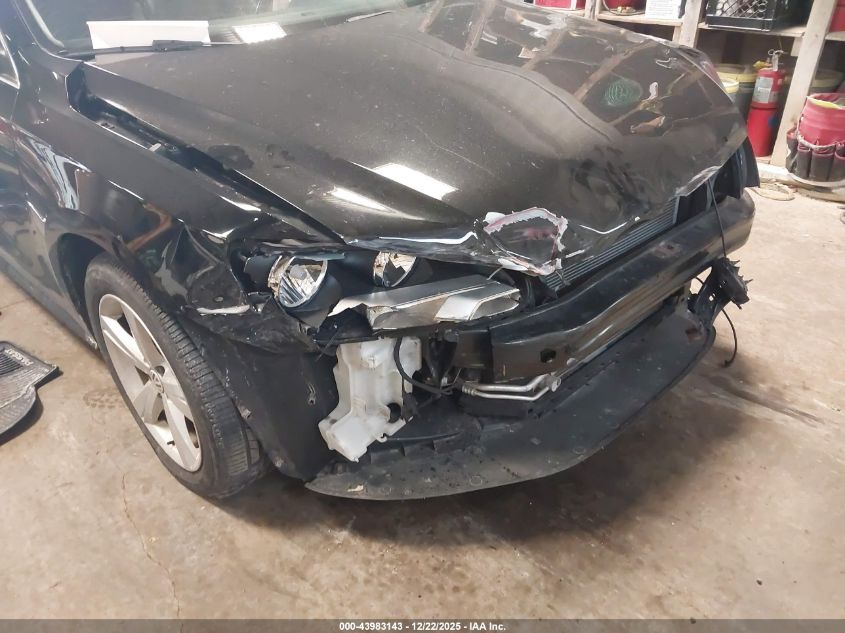 2013 Volkswagen Passat 2.5L Se VIN: 1VWBP7A31DC098365 Lot: 43983143