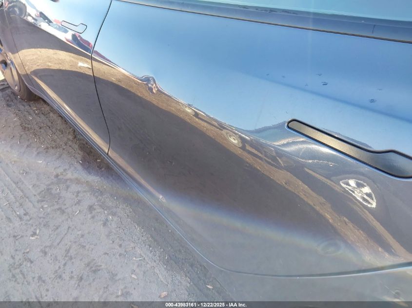 2022 Tesla Model 3 Long Range Dual Motor All-Wheel Drive VIN: 5YJ3E1EB7NF251430 Lot: 43983161