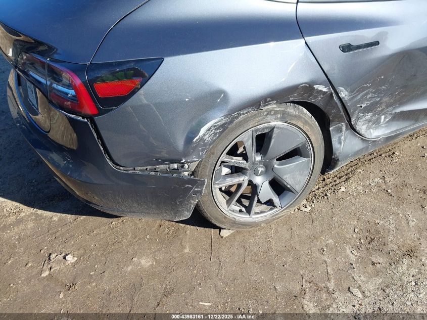 2022 Tesla Model 3 Long Range Dual Motor All-Wheel Drive VIN: 5YJ3E1EB7NF251430 Lot: 43983161