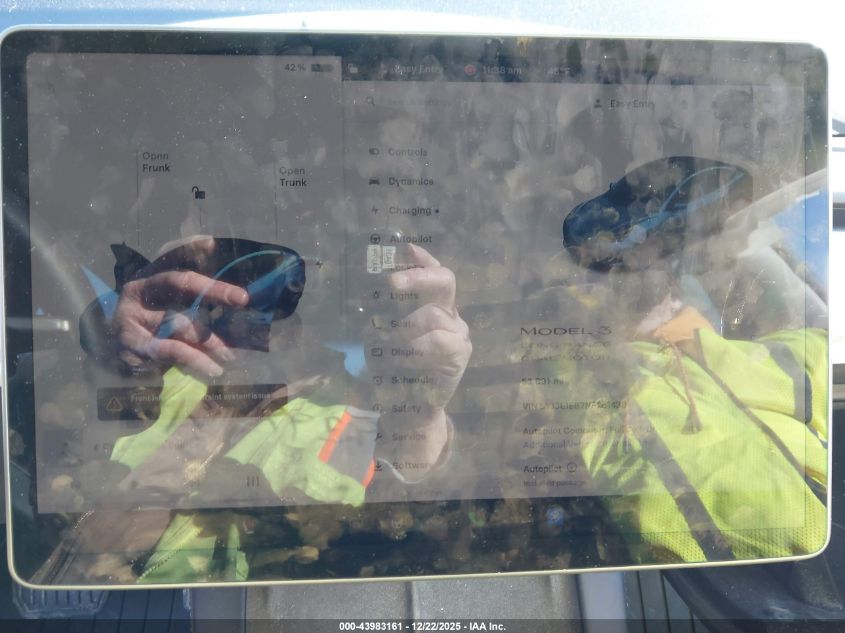 2022 Tesla Model 3 Long Range Dual Motor All-Wheel Drive VIN: 5YJ3E1EB7NF251430 Lot: 43983161