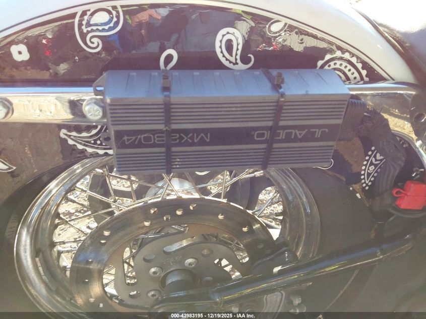 2012 Harley-Davidson Flstn Softail Deluxe VIN: 1HD1JDV19CB040336 Lot: 43983195