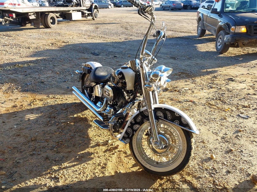 2012 Harley-Davidson Flstn Softail Deluxe