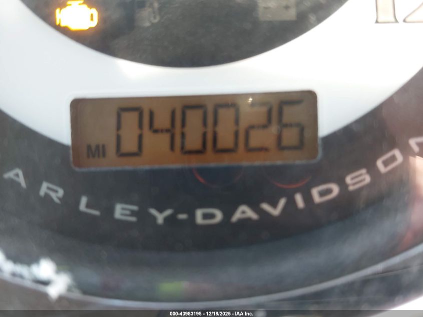 2012 Harley-Davidson Flstn Softail Deluxe VIN: 1HD1JDV19CB040336 Lot: 43983195