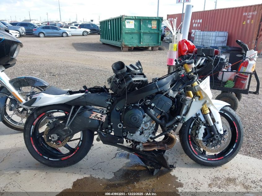 2019 Suzuki Gsx-R750 VIN: JS1GR7MAXK7100384 Lot: 43983203