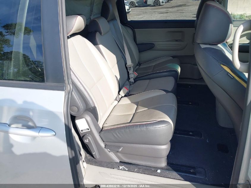 2017 Kia Sedona Lx VIN: KNDMB5C14H6312893 Lot: 43983216