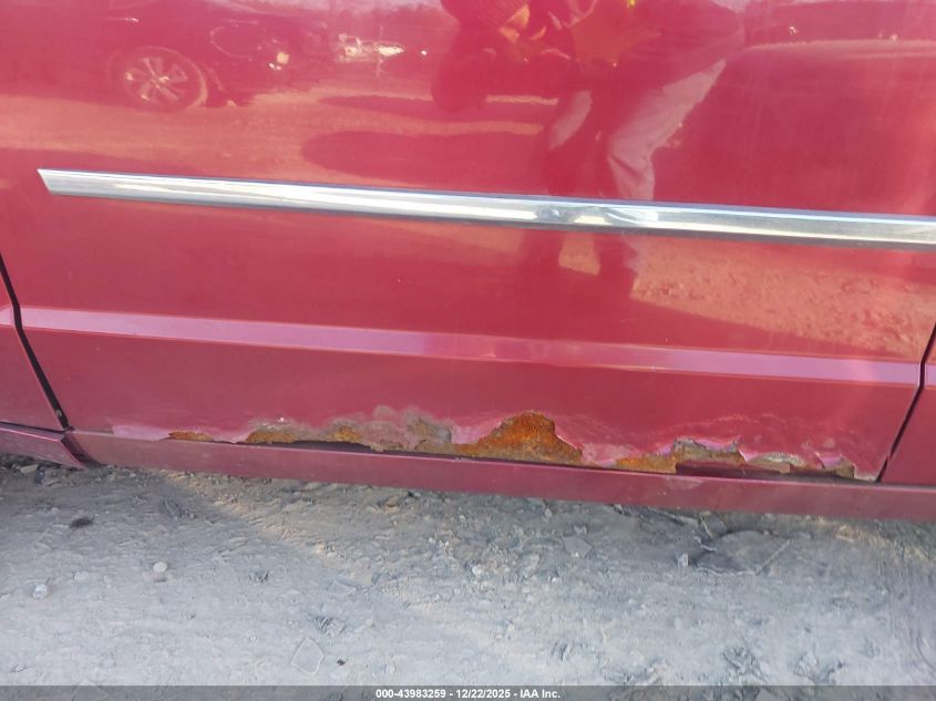 2010 Chrysler Town & Country Limited VIN: 2A4RR6DX6AR338429 Lot: 43983259