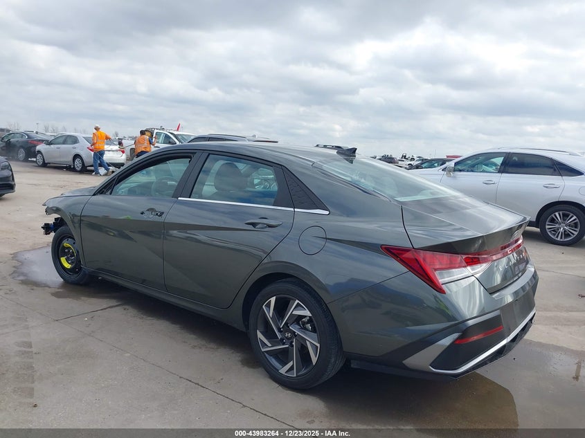 2024 Hyundai Elantra Sel