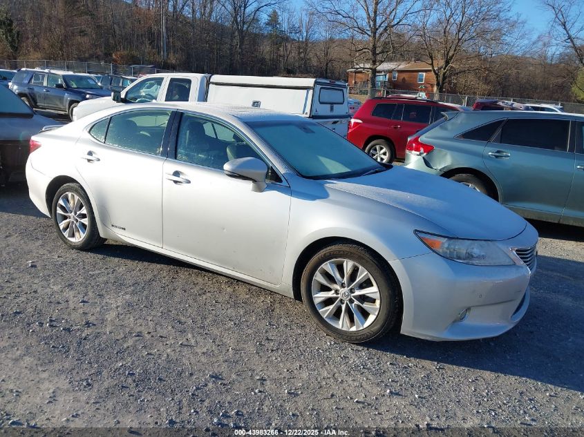 2013 Lexus ES 300h