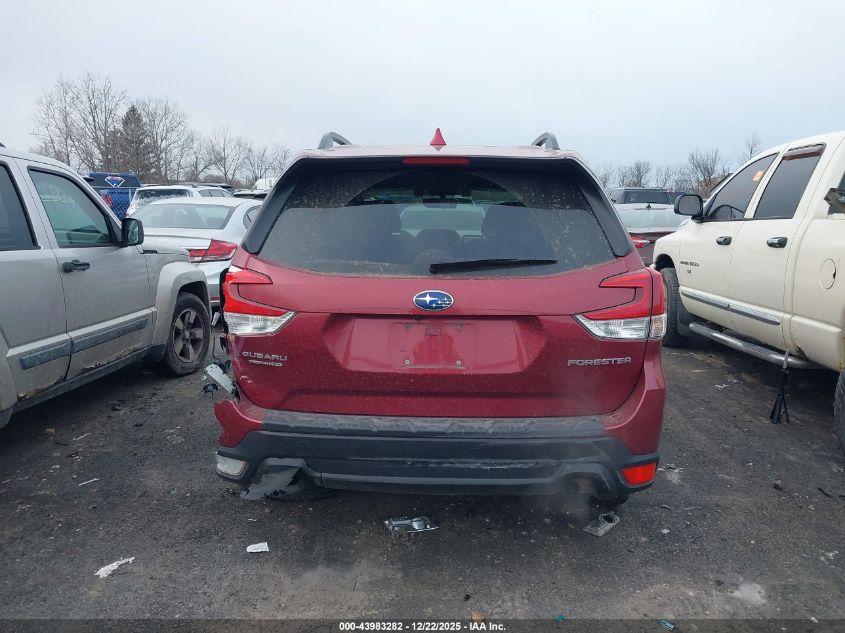 2019 Subaru Forester Premium VIN: JF2SKAGC5KH527790 Lot: 43983282