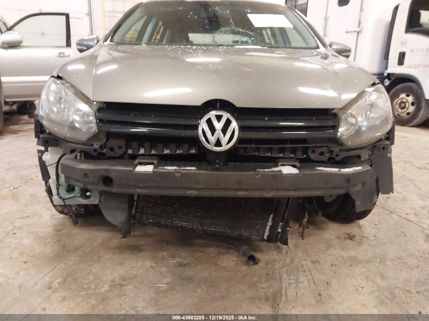 2013 Volkswagen Golf 2.5L 4-Door VIN: WVWDB7AJ0DW138250 Lot: 43983285
