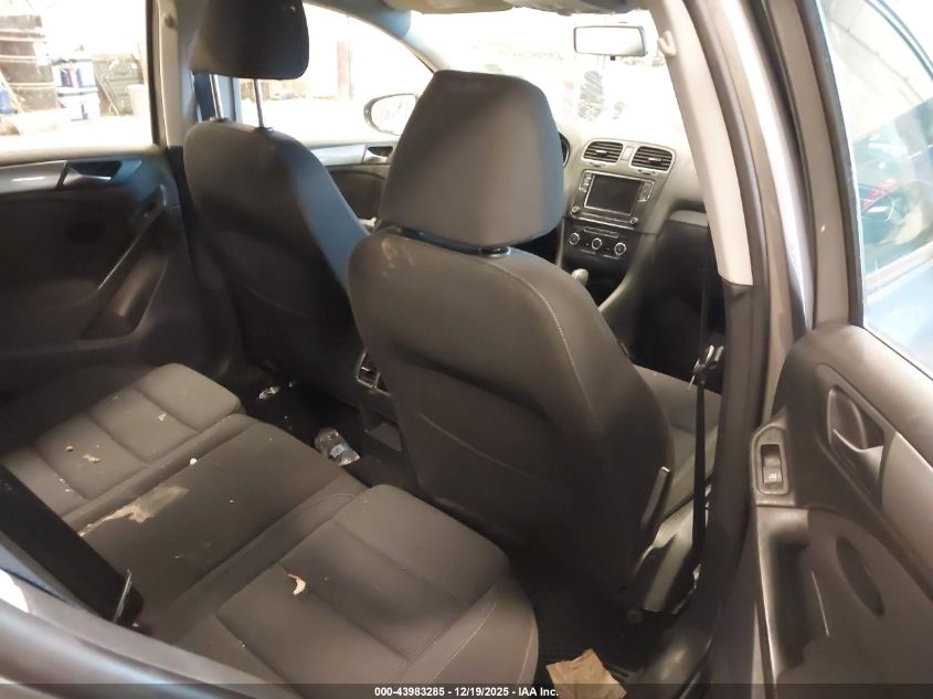 2013 Volkswagen Golf 2.5L 4-Door VIN: WVWDB7AJ0DW138250 Lot: 43983285