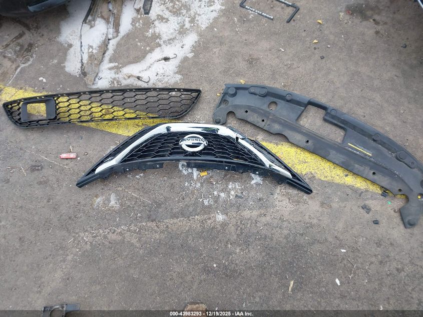 2018 Nissan Sentra S VIN: 3N1AB7APXJY317958 Lot: 43983293