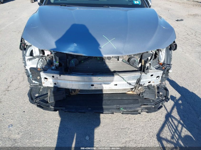 2019 Toyota Camry Le VIN: 4T1B11HK5KU174316 Lot: 43983296