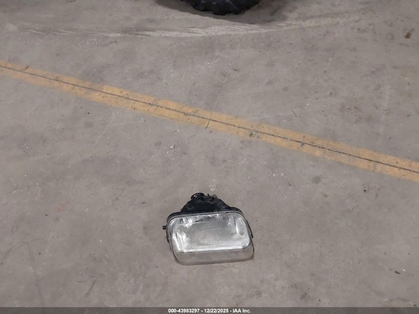 2003 Chevrolet Silverado 1500 Ls VIN: 2GCEK19T231187639 Lot: 43983297