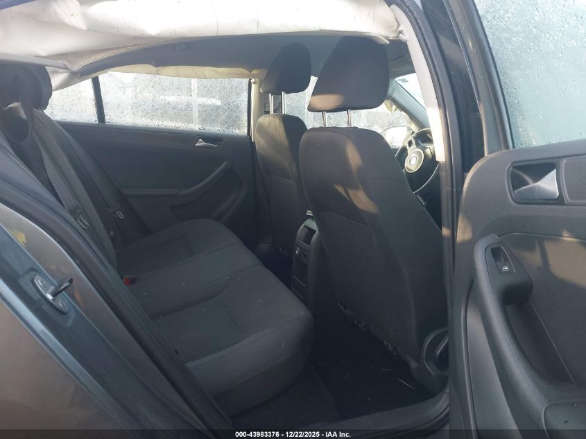 2014 Volkswagen Jetta 2.0L S VIN: 3VW2K7AJ5EM304817 Lot: 43983376