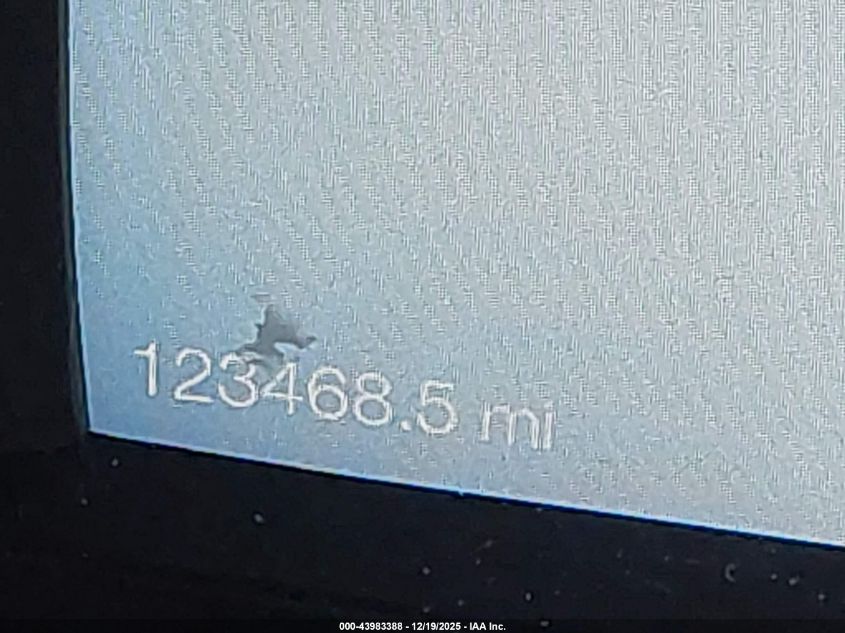 2016 Ford Flex Limited VIN: 2FMHK6DT4GBA22706 Lot: 43983388