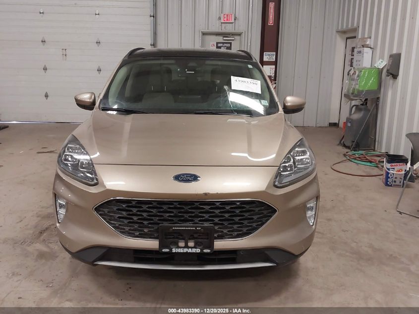 2020 Ford Escape Titanium VIN: 1FMCU9J9XLUA71735 Lot: 43983390