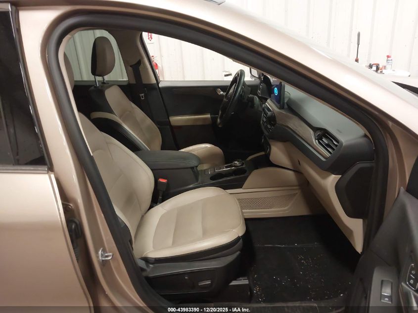 2020 Ford Escape Titanium VIN: 1FMCU9J9XLUA71735 Lot: 43983390