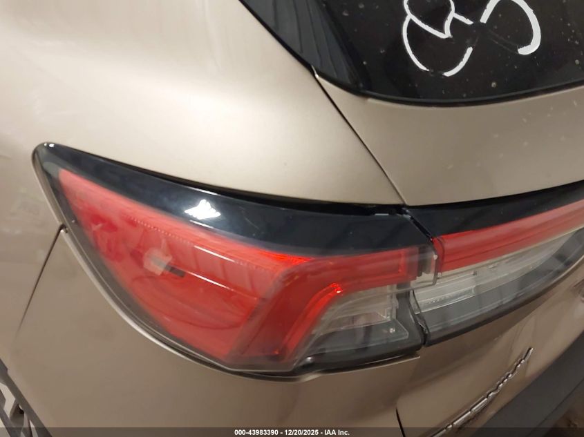 2020 Ford Escape Titanium VIN: 1FMCU9J9XLUA71735 Lot: 43983390