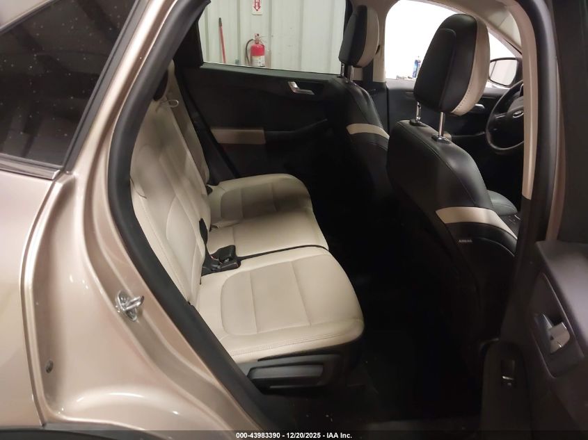 2020 Ford Escape Titanium VIN: 1FMCU9J9XLUA71735 Lot: 43983390