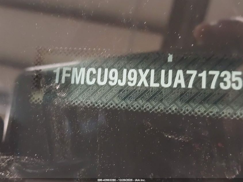 2020 Ford Escape Titanium VIN: 1FMCU9J9XLUA71735 Lot: 43983390