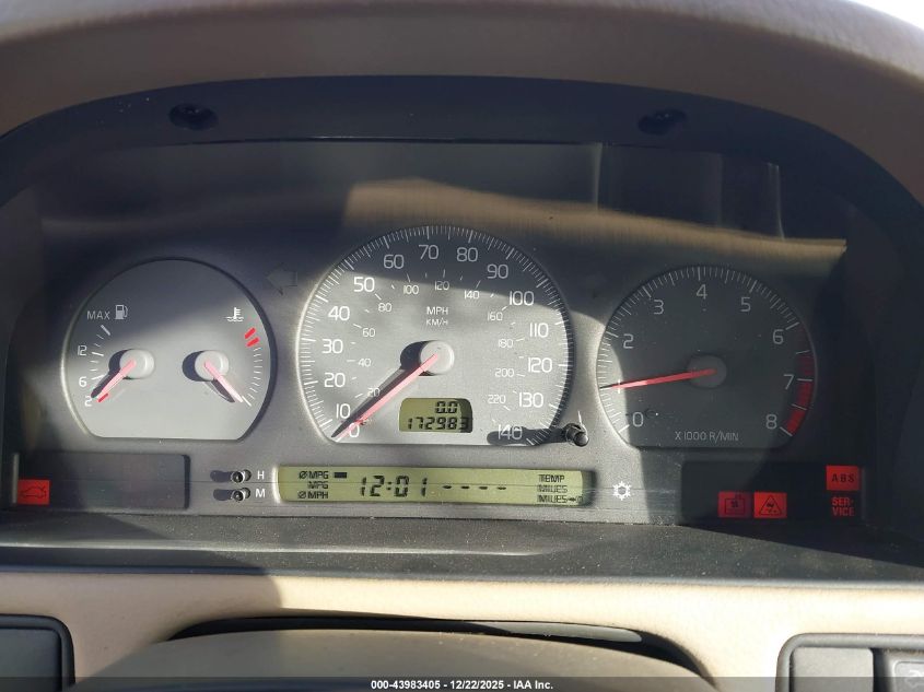 2000 Volvo V70 Xc/Xc Se VIN: YV1LZ56D3Y2683977 Lot: 43983405