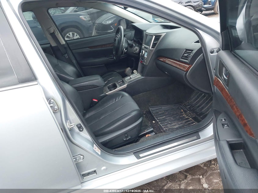 2013 Subaru Legacy 3.6R Limited