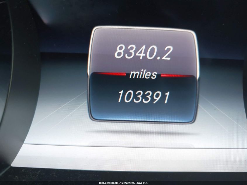 2018 Mercedes-Benz E 300 VIN: WDDZF4JB1JA388211 Lot: 43983430