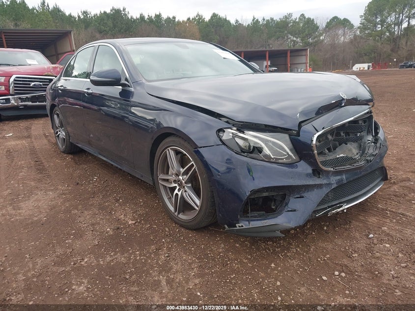 WDDZF4JB1JA388211 2018 Mercedes-Benz E 300 auction photo 1