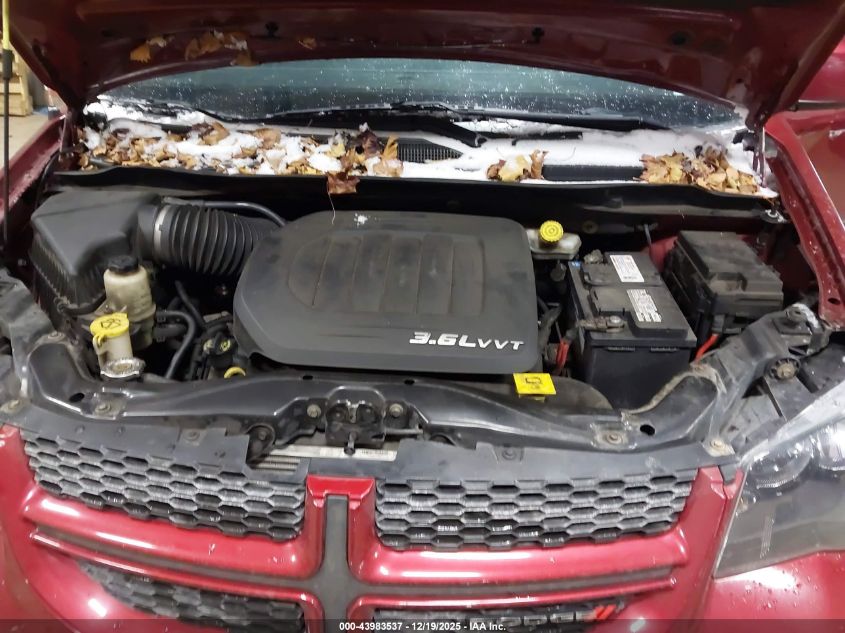 2015 Dodge Grand Caravan R/T VIN: 2C4RDGEG9FR566957 Lot: 43983537