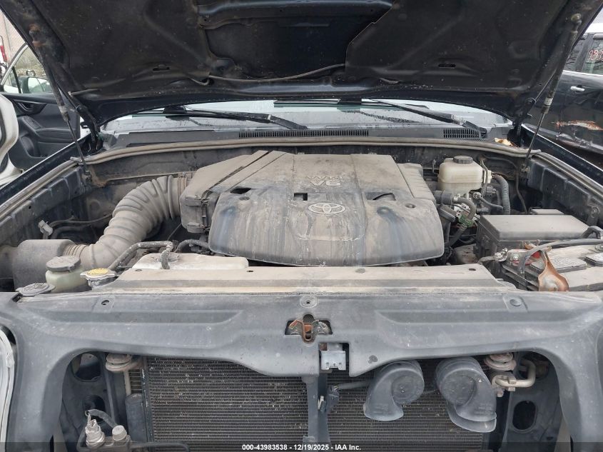 2005 Toyota 4Runner Sr5 Sport V6 VIN: JTEBU14R158050518 Lot: 43983538