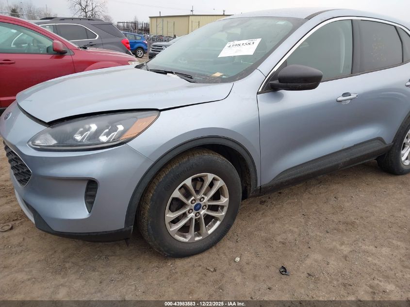 2022 Ford Escape Se VIN: 001FMCU9G60NUB721 Lot: 43983583