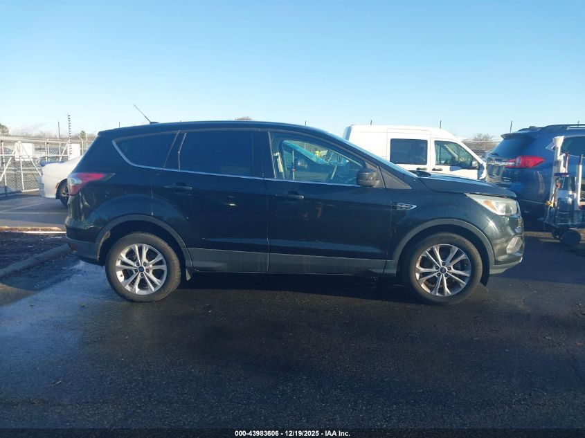 2017 Ford Escape Se VIN: 1FMCU0GD5HUA75092 Lot: 43983606
