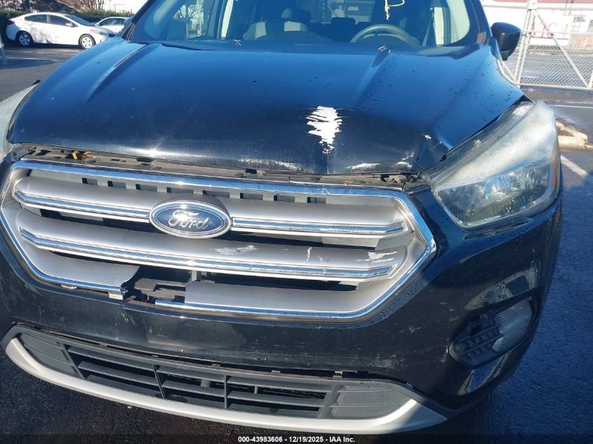 2017 Ford Escape Se VIN: 1FMCU0GD5HUA75092 Lot: 43983606