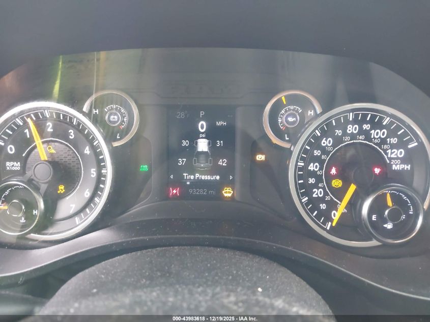 2019 Ram 1500 Big Horn/Lone Star 4X4 6'4 Box VIN: 1C6SRFBT8KN890477 Lot: 43983618