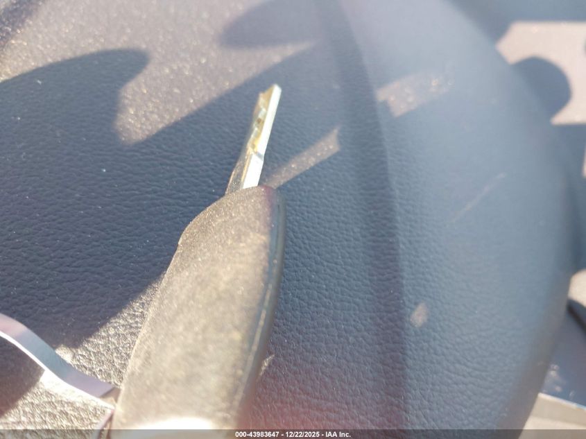 2015 Ford Escape Se VIN: 1FMCU0GXXFUB17988 Lot: 43983647