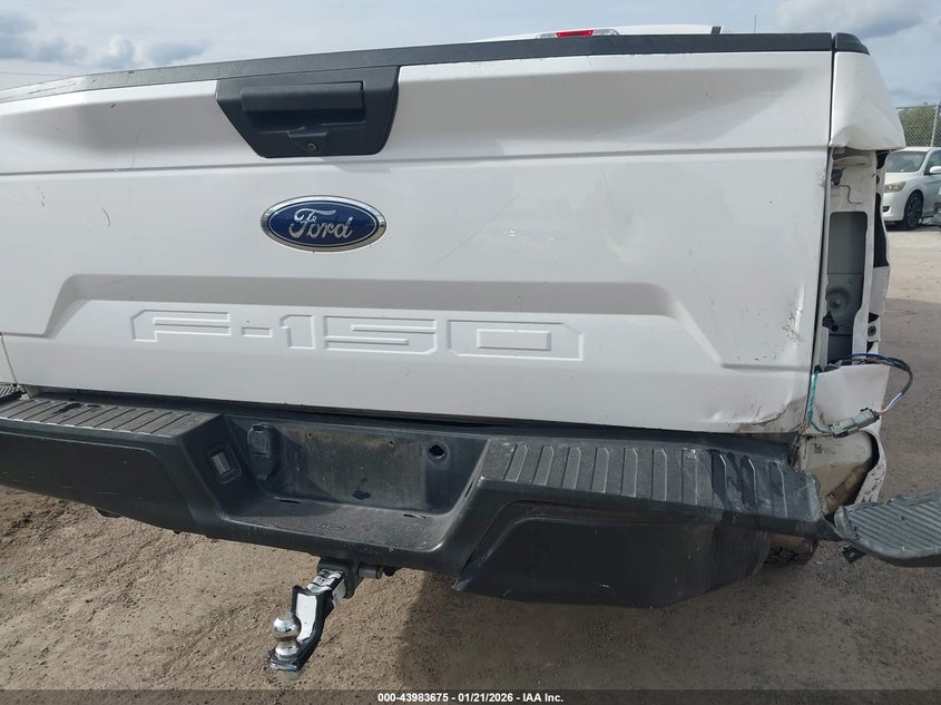 VIN 1FTMF1CB9KKC64568 2019 FORD F-150 XL