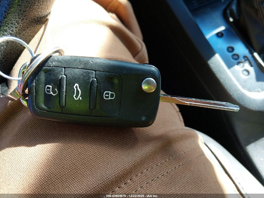 2014 Volkswagen Jetta 1.8T Se VIN: 3VWD17AJ2EM370124 Lot: 43983679